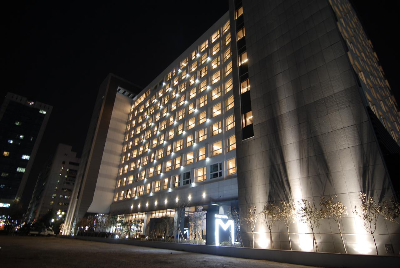 Grand City Hotel Changwon Exterior photo